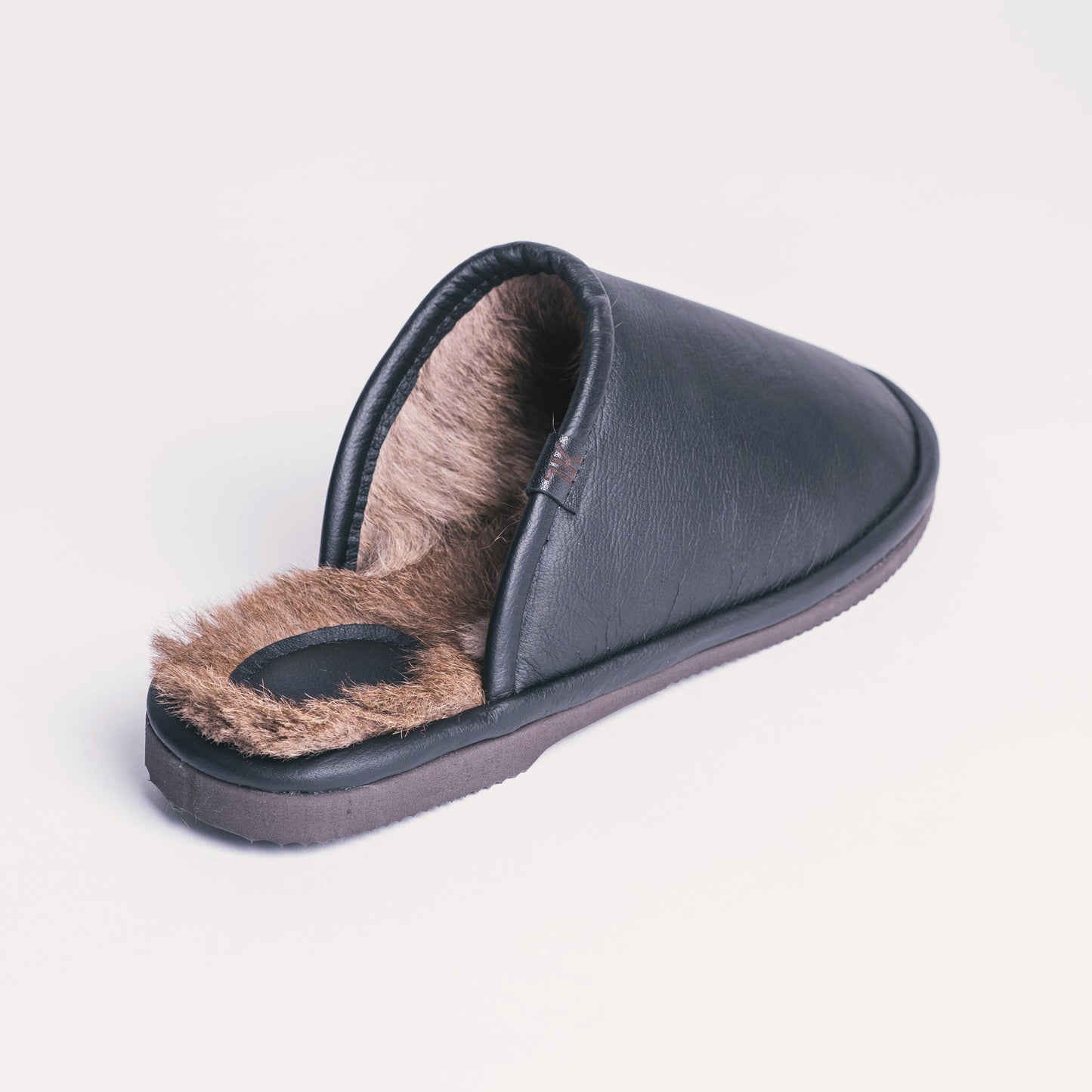 Mens Karmine Slipper (Black)