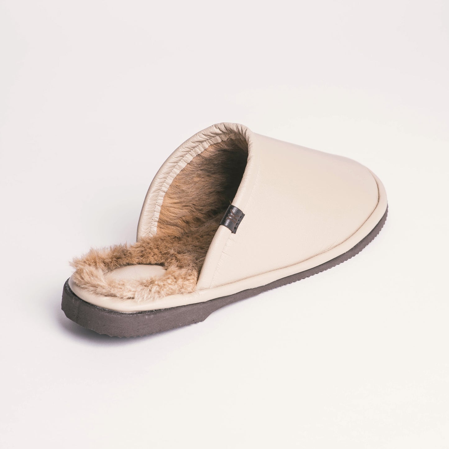 Karmine Slipper - Mens (Sand)