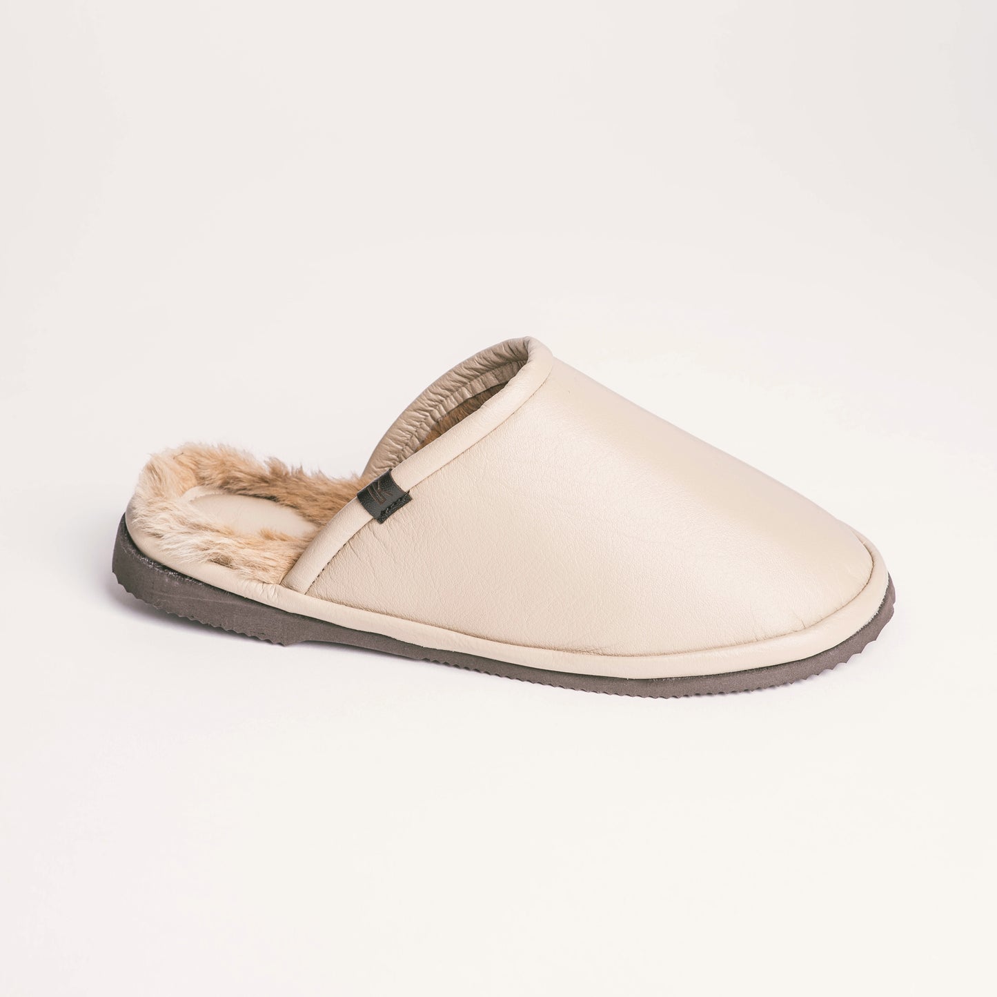 Karmine Slipper - Mens (Sand)