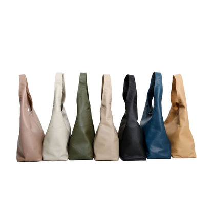 Hibiscus Leather Hobo Bag (Black)