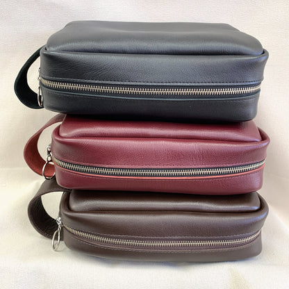 Outback Leather Wash Bag (3 colours)